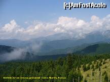 [P25] Vedere de pe terasa pensiunii Valea Mariei din statiunea Ranca » foto by ascent
 - 
<span class="allrVoted glyphicon glyphicon-heart hidden" id="av161737"></span>
<a class="m-l-10 hidden" id="sv161737" onclick="voting_Foto_DelVot(,161737,4665)" role="button">șterge vot <span class="glyphicon glyphicon-remove"></span></a>
<a id="v9161737" class=" c-red"  onclick="voting_Foto_SetVot(161737)" role="button"><span class="glyphicon glyphicon-heart-empty"></span> <b>LIKE</b> = Votează poza</a> <img class="hidden"  id="f161737W9" src="/imagini/loader.gif" border="0" /><span class="AjErrMes hidden" id="e161737ErM"></span>