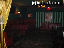 [P03] Sinaia - Old Nick Pub  - aici au fost primii pereti zugraviti  in verde ( intr-un club sau pub ) » foto by Diaura*
 - 
<span class="allrVoted glyphicon glyphicon-heart hidden" id="av78631"></span>
<a class="m-l-10 hidden" id="sv78631" onclick="voting_Foto_DelVot(,78631,4690)" role="button">șterge vot <span class="glyphicon glyphicon-remove"></span></a>
<a id="v978631" class=" c-red"  onclick="voting_Foto_SetVot(78631)" role="button"><span class="glyphicon glyphicon-heart-empty"></span> <b>LIKE</b> = Votează poza</a> <img class="hidden"  id="f78631W9" src="/imagini/loader.gif" border="0" /><span class="AjErrMes hidden" id="e78631ErM"></span>
