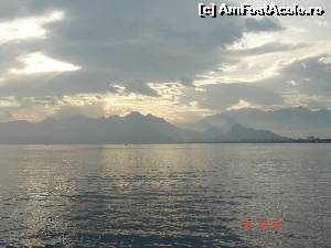 [P61] Pe langa coasta Antalyei » foto by crismis
 - 
<span class="allrVoted glyphicon glyphicon-heart hidden" id="av580899"></span>
<a class="m-l-10 hidden" id="sv580899" onclick="voting_Foto_DelVot(,580899,4692)" role="button">șterge vot <span class="glyphicon glyphicon-remove"></span></a>
<a id="v9580899" class=" c-red"  onclick="voting_Foto_SetVot(580899)" role="button"><span class="glyphicon glyphicon-heart-empty"></span> <b>LIKE</b> = Votează poza</a> <img class="hidden"  id="f580899W9" src="/imagini/loader.gif" border="0" /><span class="AjErrMes hidden" id="e580899ErM"></span>