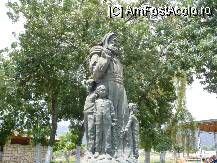 [P17] statuia SF. Nicolae, ocrotitorul copiilor, Myra, Antalya. » foto by ARA
 - 
<span class="allrVoted glyphicon glyphicon-heart hidden" id="av102345"></span>
<a class="m-l-10 hidden" id="sv102345" onclick="voting_Foto_DelVot(,102345,4692)" role="button">șterge vot <span class="glyphicon glyphicon-remove"></span></a>
<a id="v9102345" class=" c-red"  onclick="voting_Foto_SetVot(102345)" role="button"><span class="glyphicon glyphicon-heart-empty"></span> <b>LIKE</b> = Votează poza</a> <img class="hidden"  id="f102345W9" src="/imagini/loader.gif" border="0" /><span class="AjErrMes hidden" id="e102345ErM"></span>