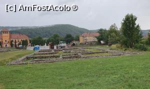 [P08] Ruine nesemnalizate cu panou descriptiv » foto by Michi
 - 
<span class="allrVoted glyphicon glyphicon-heart hidden" id="av1501463"></span>
<a class="m-l-10 hidden" id="sv1501463" onclick="voting_Foto_DelVot(,1501463,4700)" role="button">șterge vot <span class="glyphicon glyphicon-remove"></span></a>
<a id="v91501463" class=" c-red"  onclick="voting_Foto_SetVot(1501463)" role="button"><span class="glyphicon glyphicon-heart-empty"></span> <b>LIKE</b> = Votează poza</a> <img class="hidden"  id="f1501463W9" src="/imagini/loader.gif" border="0" /><span class="AjErrMes hidden" id="e1501463ErM"></span>