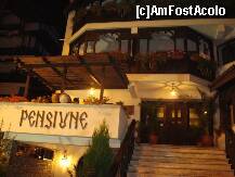 [P01] Intrarea in restaurant » foto by a_raluk
 - 
<span class="allrVoted glyphicon glyphicon-heart hidden" id="av179591"></span>
<a class="m-l-10 hidden" id="sv179591" onclick="voting_Foto_DelVot(,179591,4701)" role="button">șterge vot <span class="glyphicon glyphicon-remove"></span></a>
<a id="v9179591" class=" c-red"  onclick="voting_Foto_SetVot(179591)" role="button"><span class="glyphicon glyphicon-heart-empty"></span> <b>LIKE</b> = Votează poza</a> <img class="hidden"  id="f179591W9" src="/imagini/loader.gif" border="0" /><span class="AjErrMes hidden" id="e179591ErM"></span>