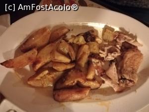 [P11] Piept de pui la gratar și cartofi natur.  » foto by nelu73
 - 
<span class="allrVoted glyphicon glyphicon-heart hidden" id="av1070826"></span>
<a class="m-l-10 hidden" id="sv1070826" onclick="voting_Foto_DelVot(,1070826,4715)" role="button">șterge vot <span class="glyphicon glyphicon-remove"></span></a>
<a id="v91070826" class=" c-red"  onclick="voting_Foto_SetVot(1070826)" role="button"><span class="glyphicon glyphicon-heart-empty"></span> <b>LIKE</b> = Votează poza</a> <img class="hidden"  id="f1070826W9" src="/imagini/loader.gif" border="0" /><span class="AjErrMes hidden" id="e1070826ErM"></span>