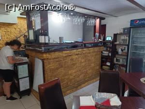 [P38] Timișoara, Restaurantul Karađorđe, Barul și Gazda noastră » foto by mprofeanu
 - 
<span class="allrVoted glyphicon glyphicon-heart hidden" id="av1495948"></span>
<a class="m-l-10 hidden" id="sv1495948" onclick="voting_Foto_DelVot(,1495948,4715)" role="button">șterge vot <span class="glyphicon glyphicon-remove"></span></a>
<a id="v91495948" class=" c-red"  onclick="voting_Foto_SetVot(1495948)" role="button"><span class="glyphicon glyphicon-heart-empty"></span> <b>LIKE</b> = Votează poza</a> <img class="hidden"  id="f1495948W9" src="/imagini/loader.gif" border="0" /><span class="AjErrMes hidden" id="e1495948ErM"></span>