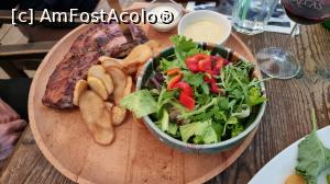 [P09] ceafă de porc » foto by robert
 - 
<span class="allrVoted glyphicon glyphicon-heart hidden" id="av1246837"></span>
<a class="m-l-10 hidden" id="sv1246837" onclick="voting_Foto_DelVot(,1246837,4715)" role="button">șterge vot <span class="glyphicon glyphicon-remove"></span></a>
<a id="v91246837" class=" c-red"  onclick="voting_Foto_SetVot(1246837)" role="button"><span class="glyphicon glyphicon-heart-empty"></span> <b>LIKE</b> = Votează poza</a> <img class="hidden"  id="f1246837W9" src="/imagini/loader.gif" border="0" /><span class="AjErrMes hidden" id="e1246837ErM"></span>