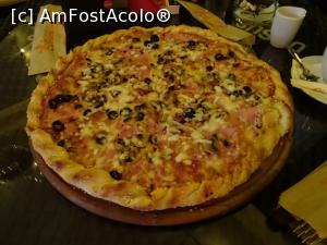 [P06] Pizza Capriciosa de dimensiuni mari.  » foto by tata123 🔱
 - 
<span class="allrVoted glyphicon glyphicon-heart hidden" id="av1125781"></span>
<a class="m-l-10 hidden" id="sv1125781" onclick="voting_Foto_DelVot(,1125781,4715)" role="button">șterge vot <span class="glyphicon glyphicon-remove"></span></a>
<a id="v91125781" class=" c-red"  onclick="voting_Foto_SetVot(1125781)" role="button"><span class="glyphicon glyphicon-heart-empty"></span> <b>LIKE</b> = Votează poza</a> <img class="hidden"  id="f1125781W9" src="/imagini/loader.gif" border="0" /><span class="AjErrMes hidden" id="e1125781ErM"></span>