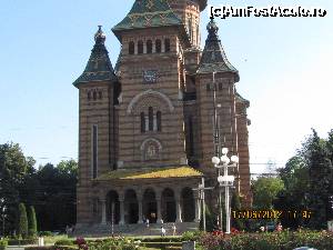 [P11] catedrala ortoxa din timisoara » foto by celeste
 - 
<span class="allrVoted glyphicon glyphicon-heart hidden" id="av365907"></span>
<a class="m-l-10 hidden" id="sv365907" onclick="voting_Foto_DelVot(,365907,4717)" role="button">șterge vot <span class="glyphicon glyphicon-remove"></span></a>
<a id="v9365907" class=" c-red"  onclick="voting_Foto_SetVot(365907)" role="button"><span class="glyphicon glyphicon-heart-empty"></span> <b>LIKE</b> = Votează poza</a> <img class="hidden"  id="f365907W9" src="/imagini/loader.gif" border="0" /><span class="AjErrMes hidden" id="e365907ErM"></span>