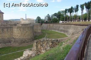 [P39] Cetatea de Scaun a Sucevei, Pe alee spre Cetate » foto by mprofeanu
 - 
<span class="allrVoted glyphicon glyphicon-heart hidden" id="av1324078"></span>
<a class="m-l-10 hidden" id="sv1324078" onclick="voting_Foto_DelVot(,1324078,4721)" role="button">șterge vot <span class="glyphicon glyphicon-remove"></span></a>
<a id="v91324078" class=" c-red"  onclick="voting_Foto_SetVot(1324078)" role="button"><span class="glyphicon glyphicon-heart-empty"></span> <b>LIKE</b> = Votează poza</a> <img class="hidden"  id="f1324078W9" src="/imagini/loader.gif" border="0" /><span class="AjErrMes hidden" id="e1324078ErM"></span>