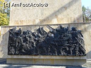 [P05] Basorelief aflat pe soclul statuii ecvestre a lui Ștefan cel Mare.  » foto by tata123 🔱
 - 
<span class="allrVoted glyphicon glyphicon-heart hidden" id="av1135154"></span>
<a class="m-l-10 hidden" id="sv1135154" onclick="voting_Foto_DelVot(,1135154,4721)" role="button">șterge vot <span class="glyphicon glyphicon-remove"></span></a>
<a id="v91135154" class=" c-red"  onclick="voting_Foto_SetVot(1135154)" role="button"><span class="glyphicon glyphicon-heart-empty"></span> <b>LIKE</b> = Votează poza</a> <img class="hidden"  id="f1135154W9" src="/imagini/loader.gif" border="0" /><span class="AjErrMes hidden" id="e1135154ErM"></span>