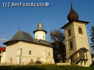 [P07] Biserica Armenească „Sf. Simion” („Turnu Roșu”) - Suceava.  » foto by tata123 🔱
 - 
<span class="allrVoted glyphicon glyphicon-heart hidden" id="av1135156"></span>
<a class="m-l-10 hidden" id="sv1135156" onclick="voting_Foto_DelVot(,1135156,4721)" role="button">șterge vot <span class="glyphicon glyphicon-remove"></span></a>
<a id="v91135156" class=" c-red"  onclick="voting_Foto_SetVot(1135156)" role="button"><span class="glyphicon glyphicon-heart-empty"></span> <b>LIKE</b> = Votează poza</a> <img class="hidden"  id="f1135156W9" src="/imagini/loader.gif" border="0" /><span class="AjErrMes hidden" id="e1135156ErM"></span>