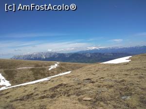 [P27] Iezer Păpușa, pe sus » foto by Mioritik
 - 
<span class="allrVoted glyphicon glyphicon-heart hidden" id="av1229473"></span>
<a class="m-l-10 hidden" id="sv1229473" onclick="voting_Foto_DelVot(,1229473,4725)" role="button">șterge vot <span class="glyphicon glyphicon-remove"></span></a>
<a id="v91229473" class=" c-red"  onclick="voting_Foto_SetVot(1229473)" role="button"><span class="glyphicon glyphicon-heart-empty"></span> <b>LIKE</b> = Votează poza</a> <img class="hidden"  id="f1229473W9" src="/imagini/loader.gif" border="0" /><span class="AjErrMes hidden" id="e1229473ErM"></span>