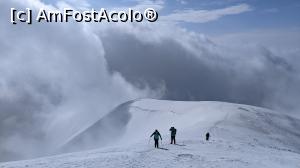 [P13] In față soare, in spate nori » foto by Mika
 - 
<span class="allrVoted glyphicon glyphicon-heart hidden" id="av1220771"></span>
<a class="m-l-10 hidden" id="sv1220771" onclick="voting_Foto_DelVot(,1220771,4725)" role="button">șterge vot <span class="glyphicon glyphicon-remove"></span></a>
<a id="v91220771" class=" c-red"  onclick="voting_Foto_SetVot(1220771)" role="button"><span class="glyphicon glyphicon-heart-empty"></span> <b>LIKE</b> = Votează poza</a> <img class="hidden"  id="f1220771W9" src="/imagini/loader.gif" border="0" /><span class="AjErrMes hidden" id="e1220771ErM"></span>