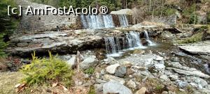 [P15] De-a lungul traseului spre cabana Cuca sunt mai multe astfel de cascade artificiale. » foto by tata123 🔱
 - 
<span class="allrVoted glyphicon glyphicon-heart hidden" id="av1422768"></span>
<a class="m-l-10 hidden" id="sv1422768" onclick="voting_Foto_DelVot(,1422768,4725)" role="button">șterge vot <span class="glyphicon glyphicon-remove"></span></a>
<a id="v91422768" class=" c-red"  onclick="voting_Foto_SetVot(1422768)" role="button"><span class="glyphicon glyphicon-heart-empty"></span> <b>LIKE</b> = Votează poza</a> <img class="hidden"  id="f1422768W9" src="/imagini/loader.gif" border="0" /><span class="AjErrMes hidden" id="e1422768ErM"></span>