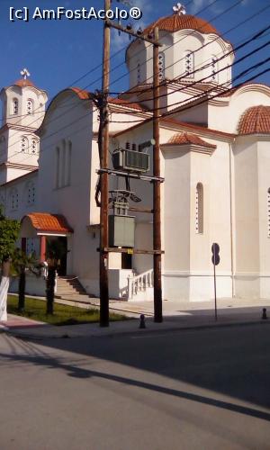 [P40] Biserica din Olympic Beach » foto by papalito
 - 
<span class="allrVoted glyphicon glyphicon-heart hidden" id="av858905"></span>
<a class="m-l-10 hidden" id="sv858905" onclick="voting_Foto_DelVot(,858905,4735)" role="button">șterge vot <span class="glyphicon glyphicon-remove"></span></a>
<a id="v9858905" class=" c-red"  onclick="voting_Foto_SetVot(858905)" role="button"><span class="glyphicon glyphicon-heart-empty"></span> <b>LIKE</b> = Votează poza</a> <img class="hidden"  id="f858905W9" src="/imagini/loader.gif" border="0" /><span class="AjErrMes hidden" id="e858905ErM"></span>