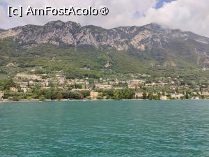 [P31] Navigând pe lacul Garda » foto by crismis
 - 
<span class="allrVoted glyphicon glyphicon-heart hidden" id="av1514920"></span>
<a class="m-l-10 hidden" id="sv1514920" onclick="voting_Foto_DelVot(,1514920,4749)" role="button">șterge vot <span class="glyphicon glyphicon-remove"></span></a>
<a id="v91514920" class=" c-red"  onclick="voting_Foto_SetVot(1514920)" role="button"><span class="glyphicon glyphicon-heart-empty"></span> <b>LIKE</b> = Votează poza</a> <img class="hidden"  id="f1514920W9" src="/imagini/loader.gif" border="0" /><span class="AjErrMes hidden" id="e1514920ErM"></span>