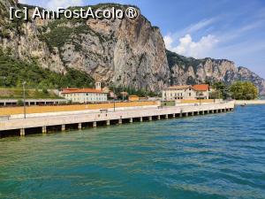 [P35] Navigând pe lacul Garda; Campione » foto by crismis
 - 
<span class="allrVoted glyphicon glyphicon-heart hidden" id="av1514924"></span>
<a class="m-l-10 hidden" id="sv1514924" onclick="voting_Foto_DelVot(,1514924,4749)" role="button">șterge vot <span class="glyphicon glyphicon-remove"></span></a>
<a id="v91514924" class=" c-red"  onclick="voting_Foto_SetVot(1514924)" role="button"><span class="glyphicon glyphicon-heart-empty"></span> <b>LIKE</b> = Votează poza</a> <img class="hidden"  id="f1514924W9" src="/imagini/loader.gif" border="0" /><span class="AjErrMes hidden" id="e1514924ErM"></span>