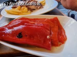 [P11] ardei copti - salata » foto by silvia tudoran
 - 
<span class="allrVoted glyphicon glyphicon-heart hidden" id="av1258728"></span>
<a class="m-l-10 hidden" id="sv1258728" onclick="voting_Foto_DelVot(,1258728,4761)" role="button">șterge vot <span class="glyphicon glyphicon-remove"></span></a>
<a id="v91258728" class=" c-red"  onclick="voting_Foto_SetVot(1258728)" role="button"><span class="glyphicon glyphicon-heart-empty"></span> <b>LIKE</b> = Votează poza</a> <img class="hidden"  id="f1258728W9" src="/imagini/loader.gif" border="0" /><span class="AjErrMes hidden" id="e1258728ErM"></span>