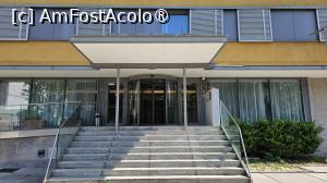 [P01] Quality Hotel Vienna - Intrarea » foto by doina_c24
 - 
<span class="allrVoted glyphicon glyphicon-heart hidden" id="av1438929"></span>
<a class="m-l-10 hidden" id="sv1438929" onclick="voting_Foto_DelVot(,1438929,4784)" role="button">șterge vot <span class="glyphicon glyphicon-remove"></span></a>
<a id="v91438929" class=" c-red"  onclick="voting_Foto_SetVot(1438929)" role="button"><span class="glyphicon glyphicon-heart-empty"></span> <b>LIKE</b> = Votează poza</a> <img class="hidden"  id="f1438929W9" src="/imagini/loader.gif" border="0" /><span class="AjErrMes hidden" id="e1438929ErM"></span>