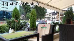 [P05] Restaurant Dragului Predeal - vedere de pe terasă.  » foto by bogumil
 - 
<span class="allrVoted glyphicon glyphicon-heart hidden" id="av769600"></span>
<a class="m-l-10 hidden" id="sv769600" onclick="voting_Foto_DelVot(,769600,4795)" role="button">șterge vot <span class="glyphicon glyphicon-remove"></span></a>
<a id="v9769600" class=" c-red"  onclick="voting_Foto_SetVot(769600)" role="button"><span class="glyphicon glyphicon-heart-empty"></span> <b>LIKE</b> = Votează poza</a> <img class="hidden"  id="f769600W9" src="/imagini/loader.gif" border="0" /><span class="AjErrMes hidden" id="e769600ErM"></span>