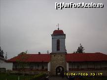 [P13] Manastirea Ciolanu » foto by zangela69
 - 
<span class="allrVoted glyphicon glyphicon-heart hidden" id="av45950"></span>
<a class="m-l-10 hidden" id="sv45950" onclick="voting_Foto_DelVot(,45950,4816)" role="button">șterge vot <span class="glyphicon glyphicon-remove"></span></a>
<a id="v945950" class=" c-red"  onclick="voting_Foto_SetVot(45950)" role="button"><span class="glyphicon glyphicon-heart-empty"></span> <b>LIKE</b> = Votează poza</a> <img class="hidden"  id="f45950W9" src="/imagini/loader.gif" border="0" /><span class="AjErrMes hidden" id="e45950ErM"></span>