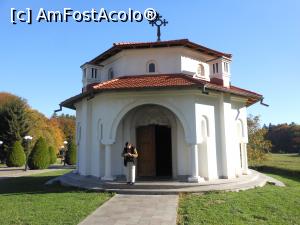 [P12] S&acirc;mbăta de Sus - Mănăstirea Br&acirc;ncoveanu. » foto by iulianic
 - 
<span class="allrVoted glyphicon glyphicon-heart hidden" id="av1352338"></span>
<a class="m-l-10 hidden" id="sv1352338" onclick="voting_Foto_DelVot(,1352338,4842)" role="button">șterge vot <span class="glyphicon glyphicon-remove"></span></a>
<a id="v91352338" class=" c-red"  onclick="voting_Foto_SetVot(1352338)" role="button"><span class="glyphicon glyphicon-heart-empty"></span> <b>LIKE</b> = Votează poza</a> <img class="hidden"  id="f1352338W9" src="/imagini/loader.gif" border="0" /><span class="AjErrMes hidden" id="e1352338ErM"></span>