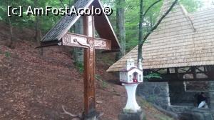 [P28] la izvorul părintelui Arsenie Boca » foto by costy69*
 - 
<span class="allrVoted glyphicon glyphicon-heart hidden" id="av747628"></span>
<a class="m-l-10 hidden" id="sv747628" onclick="voting_Foto_DelVot(,747628,4842)" role="button">șterge vot <span class="glyphicon glyphicon-remove"></span></a>
<a id="v9747628" class=" c-red"  onclick="voting_Foto_SetVot(747628)" role="button"><span class="glyphicon glyphicon-heart-empty"></span> <b>LIKE</b> = Votează poza</a> <img class="hidden"  id="f747628W9" src="/imagini/loader.gif" border="0" /><span class="AjErrMes hidden" id="e747628ErM"></span>