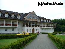 [P08] Sambata de Sus - <s>o parte din chiliile Manastirii Brancoveanu</> Academia de la Sâmbata » foto by ascent
 - 
<span class="allrVoted glyphicon glyphicon-heart hidden" id="av174090"></span>
<a class="m-l-10 hidden" id="sv174090" onclick="voting_Foto_DelVot(,174090,4842)" role="button">șterge vot <span class="glyphicon glyphicon-remove"></span></a>
<a id="v9174090" class=" c-red"  onclick="voting_Foto_SetVot(174090)" role="button"><span class="glyphicon glyphicon-heart-empty"></span> <b>LIKE</b> = Votează poza</a> <img class="hidden"  id="f174090W9" src="/imagini/loader.gif" border="0" /><span class="AjErrMes hidden" id="e174090ErM"></span>