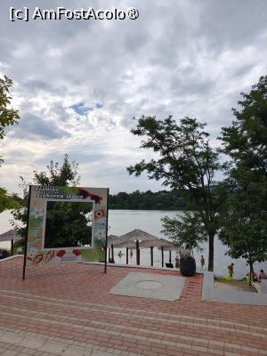 [P01] Stațiunea Srebrno Jezero - panou foto. » foto by tata123 🔱
 - 
<span class="allrVoted glyphicon glyphicon-heart hidden" id="av1549725"></span>
<a class="m-l-10 hidden" id="sv1549725" onclick="voting_Foto_DelVot(,1549725,4878)" role="button">șterge vot <span class="glyphicon glyphicon-remove"></span></a>
<a id="v91549725" class=" c-red"  onclick="voting_Foto_SetVot(1549725)" role="button"><span class="glyphicon glyphicon-heart-empty"></span> <b>LIKE</b> = Votează poza</a> <img class="hidden"  id="f1549725W9" src="/imagini/loader.gif" border="0" /><span class="AjErrMes hidden" id="e1549725ErM"></span>