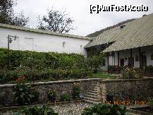 [P06] In curte la Govora. Un loc absolut minunat! » foto by verobutterfly
 - 
<span class="allrVoted glyphicon glyphicon-heart hidden" id="av147009"></span>
<a class="m-l-10 hidden" id="sv147009" onclick="voting_Foto_DelVot(,147009,4898)" role="button">șterge vot <span class="glyphicon glyphicon-remove"></span></a>
<a id="v9147009" class=" c-red"  onclick="voting_Foto_SetVot(147009)" role="button"><span class="glyphicon glyphicon-heart-empty"></span> <b>LIKE</b> = Votează poza</a> <img class="hidden"  id="f147009W9" src="/imagini/loader.gif" border="0" /><span class="AjErrMes hidden" id="e147009ErM"></span>