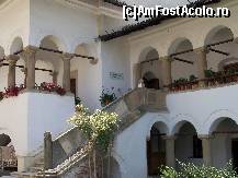 [P05] Aici se afla colectia de arta a Manastirii Hurezi » foto by Lumis66
 - 
<span class="allrVoted glyphicon glyphicon-heart hidden" id="av262884"></span>
<a class="m-l-10 hidden" id="sv262884" onclick="voting_Foto_DelVot(,262884,4898)" role="button">șterge vot <span class="glyphicon glyphicon-remove"></span></a>
<a id="v9262884" class=" c-red"  onclick="voting_Foto_SetVot(262884)" role="button"><span class="glyphicon glyphicon-heart-empty"></span> <b>LIKE</b> = Votează poza</a> <img class="hidden"  id="f262884W9" src="/imagini/loader.gif" border="0" /><span class="AjErrMes hidden" id="e262884ErM"></span>