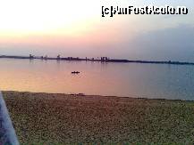 [P04] care e cerul si care e apa?? Singurul indiciu e barca... » foto by liviadavidescu
 - 
<span class="allrVoted glyphicon glyphicon-heart hidden" id="av148036"></span>
<a class="m-l-10 hidden" id="sv148036" onclick="voting_Foto_DelVot(,148036,4898)" role="button">șterge vot <span class="glyphicon glyphicon-remove"></span></a>
<a id="v9148036" class=" c-red"  onclick="voting_Foto_SetVot(148036)" role="button"><span class="glyphicon glyphicon-heart-empty"></span> <b>LIKE</b> = Votează poza</a> <img class="hidden"  id="f148036W9" src="/imagini/loader.gif" border="0" /><span class="AjErrMes hidden" id="e148036ErM"></span>