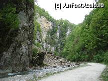 [P07] Frumusetea reliefului din chei. » foto by vtudor58
 - 
<span class="allrVoted glyphicon glyphicon-heart hidden" id="av79313"></span>
<a class="m-l-10 hidden" id="sv79313" onclick="voting_Foto_DelVot(,79313,4898)" role="button">șterge vot <span class="glyphicon glyphicon-remove"></span></a>
<a id="v979313" class=" c-red"  onclick="voting_Foto_SetVot(79313)" role="button"><span class="glyphicon glyphicon-heart-empty"></span> <b>LIKE</b> = Votează poza</a> <img class="hidden"  id="f79313W9" src="/imagini/loader.gif" border="0" /><span class="AjErrMes hidden" id="e79313ErM"></span>