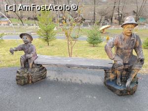 [P02] Sculptură cu drujba. » foto by tata123 🔱
 - 
<span class="allrVoted glyphicon glyphicon-heart hidden" id="av1349785"></span>
<a class="m-l-10 hidden" id="sv1349785" onclick="voting_Foto_DelVot(,1349785,4898)" role="button">șterge vot <span class="glyphicon glyphicon-remove"></span></a>
<a id="v91349785" class=" c-red"  onclick="voting_Foto_SetVot(1349785)" role="button"><span class="glyphicon glyphicon-heart-empty"></span> <b>LIKE</b> = Votează poza</a> <img class="hidden"  id="f1349785W9" src="/imagini/loader.gif" border="0" /><span class="AjErrMes hidden" id="e1349785ErM"></span>