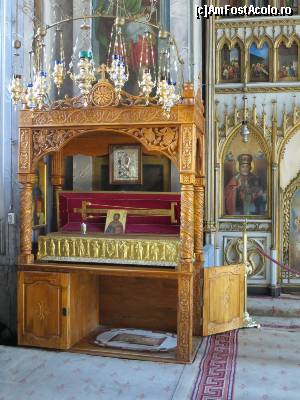 [P03] Moaștele Sf. Grigore Decapolitul.  » foto by tata123 🔱
 - 
<span class="allrVoted glyphicon glyphicon-heart hidden" id="av602759"></span>
<a class="m-l-10 hidden" id="sv602759" onclick="voting_Foto_DelVot(,602759,4898)" role="button">șterge vot <span class="glyphicon glyphicon-remove"></span></a>
<a id="v9602759" class=" c-red"  onclick="voting_Foto_SetVot(602759)" role="button"><span class="glyphicon glyphicon-heart-empty"></span> <b>LIKE</b> = Votează poza</a> <img class="hidden"  id="f602759W9" src="/imagini/loader.gif" border="0" /><span class="AjErrMes hidden" id="e602759ErM"></span>