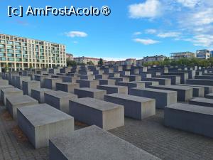 [P04] Memorialul Evreilor » foto by Sclemby
 - 
<span class="allrVoted glyphicon glyphicon-heart hidden" id="av1497193"></span>
<a class="m-l-10 hidden" id="sv1497193" onclick="voting_Foto_DelVot(,1497193,4900)" role="button">șterge vot <span class="glyphicon glyphicon-remove"></span></a>
<a id="v91497193" class=" c-red"  onclick="voting_Foto_SetVot(1497193)" role="button"><span class="glyphicon glyphicon-heart-empty"></span> <b>LIKE</b> = Votează poza</a> <img class="hidden"  id="f1497193W9" src="/imagini/loader.gif" border="0" /><span class="AjErrMes hidden" id="e1497193ErM"></span>