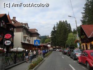 [P05] Strada Trandafirilor din Sovata - vedere de ansamblu.  » foto by Floryn81
 - 
<span class="allrVoted glyphicon glyphicon-heart hidden" id="av721067"></span>
<a class="m-l-10 hidden" id="sv721067" onclick="voting_Foto_DelVot(,721067,4909)" role="button">șterge vot <span class="glyphicon glyphicon-remove"></span></a>
<a id="v9721067" class=" c-red"  onclick="voting_Foto_SetVot(721067)" role="button"><span class="glyphicon glyphicon-heart-empty"></span> <b>LIKE</b> = Votează poza</a> <img class="hidden"  id="f721067W9" src="/imagini/loader.gif" border="0" /><span class="AjErrMes hidden" id="e721067ErM"></span>