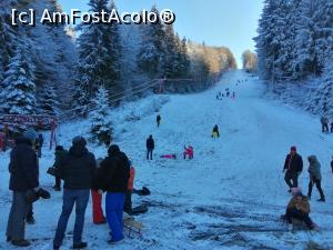 [P14] Iata si partia cea mare » foto by dorgo
 - 
<span class="allrVoted glyphicon glyphicon-heart hidden" id="av1252077"></span>
<a class="m-l-10 hidden" id="sv1252077" onclick="voting_Foto_DelVot(,1252077,4909)" role="button">șterge vot <span class="glyphicon glyphicon-remove"></span></a>
<a id="v91252077" class=" c-red"  onclick="voting_Foto_SetVot(1252077)" role="button"><span class="glyphicon glyphicon-heart-empty"></span> <b>LIKE</b> = Votează poza</a> <img class="hidden"  id="f1252077W9" src="/imagini/loader.gif" border="0" /><span class="AjErrMes hidden" id="e1252077ErM"></span>