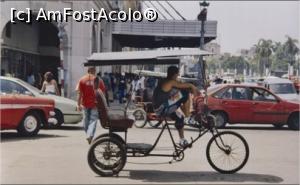 [P05] Plimbarea cu ricşa din Cuba, una dintre puţinele delectări ale localnicilor » foto by glcitizen
 - 
<span class="allrVoted glyphicon glyphicon-heart hidden" id="av917688"></span>
<a class="m-l-10 hidden" id="sv917688" onclick="voting_Foto_DelVot(,917688,4925)" role="button">șterge vot <span class="glyphicon glyphicon-remove"></span></a>
<a id="v9917688" class=" c-red"  onclick="voting_Foto_SetVot(917688)" role="button"><span class="glyphicon glyphicon-heart-empty"></span> <b>LIKE</b> = Votează poza</a> <img class="hidden"  id="f917688W9" src="/imagini/loader.gif" border="0" /><span class="AjErrMes hidden" id="e917688ErM"></span>