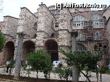 [P11] Sf Sofia...este o intrare laterala. Daca vrei, poti lua ghid pentru ca se formeaza tot felul de grupuri. » foto by crivel
 - 
<span class="allrVoted glyphicon glyphicon-heart hidden" id="av49158"></span>
<a class="m-l-10 hidden" id="sv49158" onclick="voting_Foto_DelVot(,49158,4931)" role="button">șterge vot <span class="glyphicon glyphicon-remove"></span></a>
<a id="v949158" class=" c-red"  onclick="voting_Foto_SetVot(49158)" role="button"><span class="glyphicon glyphicon-heart-empty"></span> <b>LIKE</b> = Votează poza</a> <img class="hidden"  id="f49158W9" src="/imagini/loader.gif" border="0" /><span class="AjErrMes hidden" id="e49158ErM"></span>