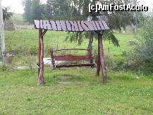 [P42] Balansoarul, acum intr-un moment de respiro: copii erau la strans lemne pentru un gratar al unor turisti... » foto by trandafir 1970*
 - 
<span class="allrVoted glyphicon glyphicon-heart hidden" id="av117632"></span>
<a class="m-l-10 hidden" id="sv117632" onclick="voting_Foto_DelVot(,117632,4933)" role="button">șterge vot <span class="glyphicon glyphicon-remove"></span></a>
<a id="v9117632" class=" c-red"  onclick="voting_Foto_SetVot(117632)" role="button"><span class="glyphicon glyphicon-heart-empty"></span> <b>LIKE</b> = Votează poza</a> <img class="hidden"  id="f117632W9" src="/imagini/loader.gif" border="0" /><span class="AjErrMes hidden" id="e117632ErM"></span>