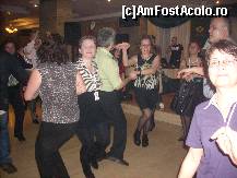 [P18] Krondia,cu spatele,Apoi Sanziana,Cristinela 76 In dreapta,si Cristian H.Un pic mai in spate este preafericita poeta a site-ului,Dananecula si Artemisa. » foto by georgiana
 - 
<span class="allrVoted glyphicon glyphicon-heart hidden" id="av52704"></span>
<a class="m-l-10 hidden" id="sv52704" onclick="voting_Foto_DelVot(,52704,4961)" role="button">șterge vot <span class="glyphicon glyphicon-remove"></span></a>
<a id="v952704" class=" c-red"  onclick="voting_Foto_SetVot(52704)" role="button"><span class="glyphicon glyphicon-heart-empty"></span> <b>LIKE</b> = Votează poza</a> <img class="hidden"  id="f52704W9" src="/imagini/loader.gif" border="0" /><span class="AjErrMes hidden" id="e52704ErM"></span>