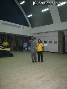 [P07] ileanaexperta ne explica cum e cu microbul amfostacolo(sau virusul, nu mai stiu) » foto by lizuk
 - 
<span class="allrVoted glyphicon glyphicon-heart hidden" id="av50394"></span>
<a class="m-l-10 hidden" id="sv50394" onclick="voting_Foto_DelVot(,50394,4961)" role="button">șterge vot <span class="glyphicon glyphicon-remove"></span></a>
<a id="v950394" class=" c-red"  onclick="voting_Foto_SetVot(50394)" role="button"><span class="glyphicon glyphicon-heart-empty"></span> <b>LIKE</b> = Votează poza</a> <img class="hidden"  id="f50394W9" src="/imagini/loader.gif" border="0" /><span class="AjErrMes hidden" id="e50394ErM"></span>