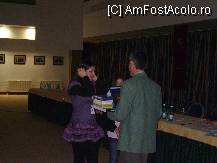 [P02] Mili, vadit emotionata, in calitate de membra AFA detasata de a inmana cadoul surpriza lui Cornel » foto by dananecula*
 - 
<span class="allrVoted glyphicon glyphicon-heart hidden" id="av61486"></span>
<a class="m-l-10 hidden" id="sv61486" onclick="voting_Foto_DelVot(,61486,4961)" role="button">șterge vot <span class="glyphicon glyphicon-remove"></span></a>
<a id="v961486" class=" c-red"  onclick="voting_Foto_SetVot(61486)" role="button"><span class="glyphicon glyphicon-heart-empty"></span> <b>LIKE</b> = Votează poza</a> <img class="hidden"  id="f61486W9" src="/imagini/loader.gif" border="0" /><span class="AjErrMes hidden" id="e61486ErM"></span>