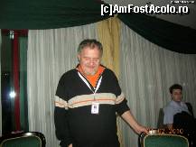 [P05] 'Nenea desenatorul' si unul din portretele pe care le-a facut: eu :D » foto by Ciolea
 - 
<span class="allrVoted glyphicon glyphicon-heart hidden" id="av51023"></span>
<a class="m-l-10 hidden" id="sv51023" onclick="voting_Foto_DelVot(,51023,4961)" role="button">șterge vot <span class="glyphicon glyphicon-remove"></span></a>
<a id="v951023" class=" c-red"  onclick="voting_Foto_SetVot(51023)" role="button"><span class="glyphicon glyphicon-heart-empty"></span> <b>LIKE</b> = Votează poza</a> <img class="hidden"  id="f51023W9" src="/imagini/loader.gif" border="0" /><span class="AjErrMes hidden" id="e51023ErM"></span>