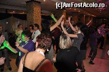 [P07] ...voia buna s-a instalat neasteptat de repede;toata lumea petrecea ca si cum se cunostea de o viata! » foto by mariand
 - 
<span class="allrVoted glyphicon glyphicon-heart hidden" id="av51784"></span>
<a class="m-l-10 hidden" id="sv51784" onclick="voting_Foto_DelVot(,51784,4961)" role="button">șterge vot <span class="glyphicon glyphicon-remove"></span></a>
<a id="v951784" class=" c-red"  onclick="voting_Foto_SetVot(51784)" role="button"><span class="glyphicon glyphicon-heart-empty"></span> <b>LIKE</b> = Votează poza</a> <img class="hidden"  id="f51784W9" src="/imagini/loader.gif" border="0" /><span class="AjErrMes hidden" id="e51784ErM"></span>