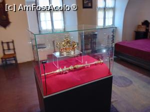 [P17] O coroana » foto by deeutza
 - 
<span class="allrVoted glyphicon glyphicon-heart hidden" id="av1497248"></span>
<a class="m-l-10 hidden" id="sv1497248" onclick="voting_Foto_DelVot(,1497248,4963)" role="button">șterge vot <span class="glyphicon glyphicon-remove"></span></a>
<a id="v91497248" class=" c-red"  onclick="voting_Foto_SetVot(1497248)" role="button"><span class="glyphicon glyphicon-heart-empty"></span> <b>LIKE</b> = Votează poza</a> <img class="hidden"  id="f1497248W9" src="/imagini/loader.gif" border="0" /><span class="AjErrMes hidden" id="e1497248ErM"></span>