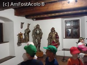 [P22] Armuri » foto by deeutza
 - 
<span class="allrVoted glyphicon glyphicon-heart hidden" id="av1497253"></span>
<a class="m-l-10 hidden" id="sv1497253" onclick="voting_Foto_DelVot(,1497253,4963)" role="button">șterge vot <span class="glyphicon glyphicon-remove"></span></a>
<a id="v91497253" class=" c-red"  onclick="voting_Foto_SetVot(1497253)" role="button"><span class="glyphicon glyphicon-heart-empty"></span> <b>LIKE</b> = Votează poza</a> <img class="hidden"  id="f1497253W9" src="/imagini/loader.gif" border="0" /><span class="AjErrMes hidden" id="e1497253ErM"></span>