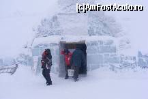 [P15] Intrarea in hotel. Impresia mea a fost ca seamana cu intrarea intr-un iglu... » foto by IUBONI
 - 
<span class="allrVoted glyphicon glyphicon-heart hidden" id="av92683"></span>
<a class="m-l-10 hidden" id="sv92683" onclick="voting_Foto_DelVot(,92683,4967)" role="button">șterge vot <span class="glyphicon glyphicon-remove"></span></a>
<a id="v992683" class=" c-red"  onclick="voting_Foto_SetVot(92683)" role="button"><span class="glyphicon glyphicon-heart-empty"></span> <b>LIKE</b> = Votează poza</a> <img class="hidden"  id="f92683W9" src="/imagini/loader.gif" border="0" /><span class="AjErrMes hidden" id="e92683ErM"></span>