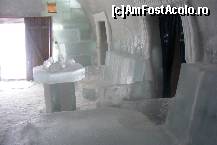 [P05] Zona de intrare in hotel. Totul este realizat din gheata. Mai putin usile... » foto by IUBONI
 - 
<span class="allrVoted glyphicon glyphicon-heart hidden" id="av92669"></span>
<a class="m-l-10 hidden" id="sv92669" onclick="voting_Foto_DelVot(,92669,4967)" role="button">șterge vot <span class="glyphicon glyphicon-remove"></span></a>
<a id="v992669" class=" c-red"  onclick="voting_Foto_SetVot(92669)" role="button"><span class="glyphicon glyphicon-heart-empty"></span> <b>LIKE</b> = Votează poza</a> <img class="hidden"  id="f92669W9" src="/imagini/loader.gif" border="0" /><span class="AjErrMes hidden" id="e92669ErM"></span>