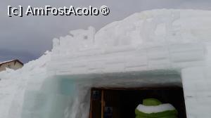 [P03] intrarea in Hotel of ICE, asa scrie pe frontispiciu » foto by Yolanda
 - 
<span class="allrVoted glyphicon glyphicon-heart hidden" id="av1413784"></span>
<a class="m-l-10 hidden" id="sv1413784" onclick="voting_Foto_DelVot(,1413784,4967)" role="button">șterge vot <span class="glyphicon glyphicon-remove"></span></a>
<a id="v91413784" class=" c-red"  onclick="voting_Foto_SetVot(1413784)" role="button"><span class="glyphicon glyphicon-heart-empty"></span> <b>LIKE</b> = Votează poza</a> <img class="hidden"  id="f1413784W9" src="/imagini/loader.gif" border="0" /><span class="AjErrMes hidden" id="e1413784ErM"></span>